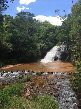 Paisagem urbana e natural de Analândia, no interior de São Paulo